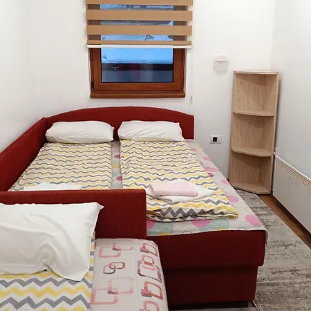 Apartment Suri Centar *