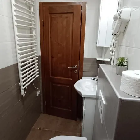 Suri Centar